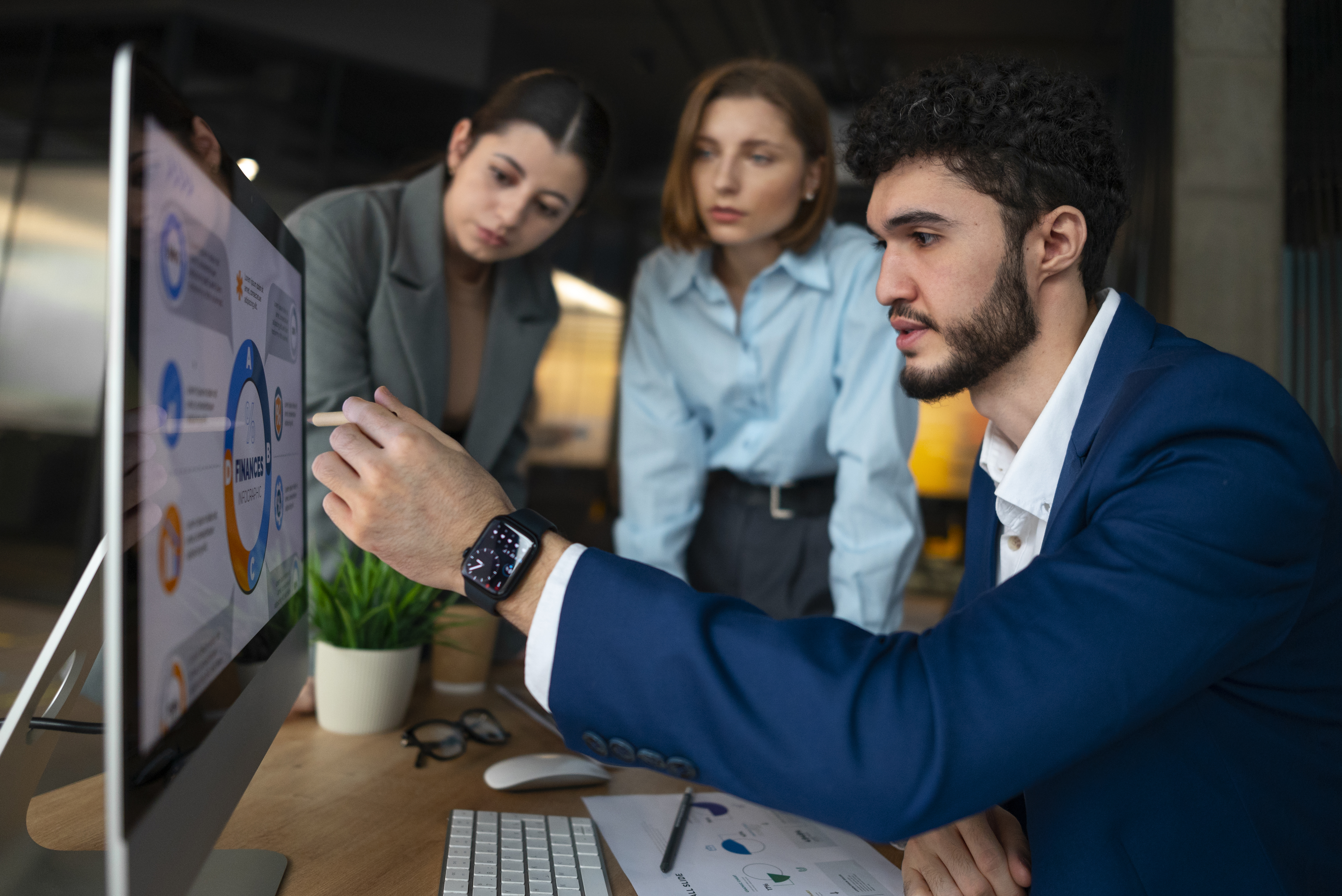 Best HR Software in 2025: Ultimate Guide to Choosing the Right Solution for Your Business